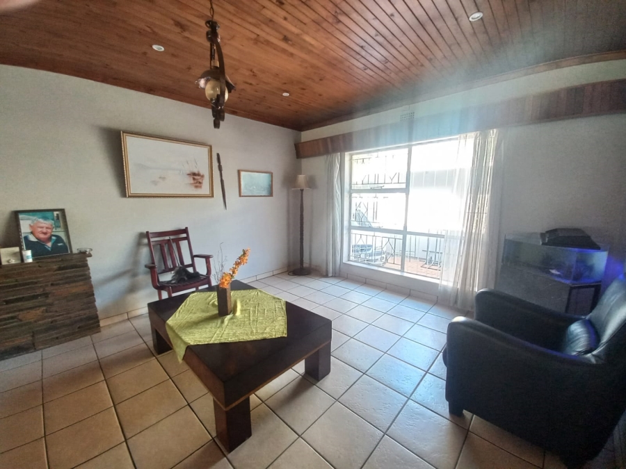 4 Bedroom Property for Sale in Dalpark Proper Gauteng
