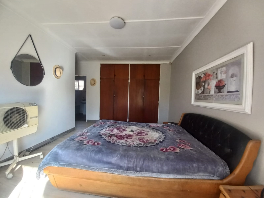 4 Bedroom Property for Sale in Dalpark Proper Gauteng