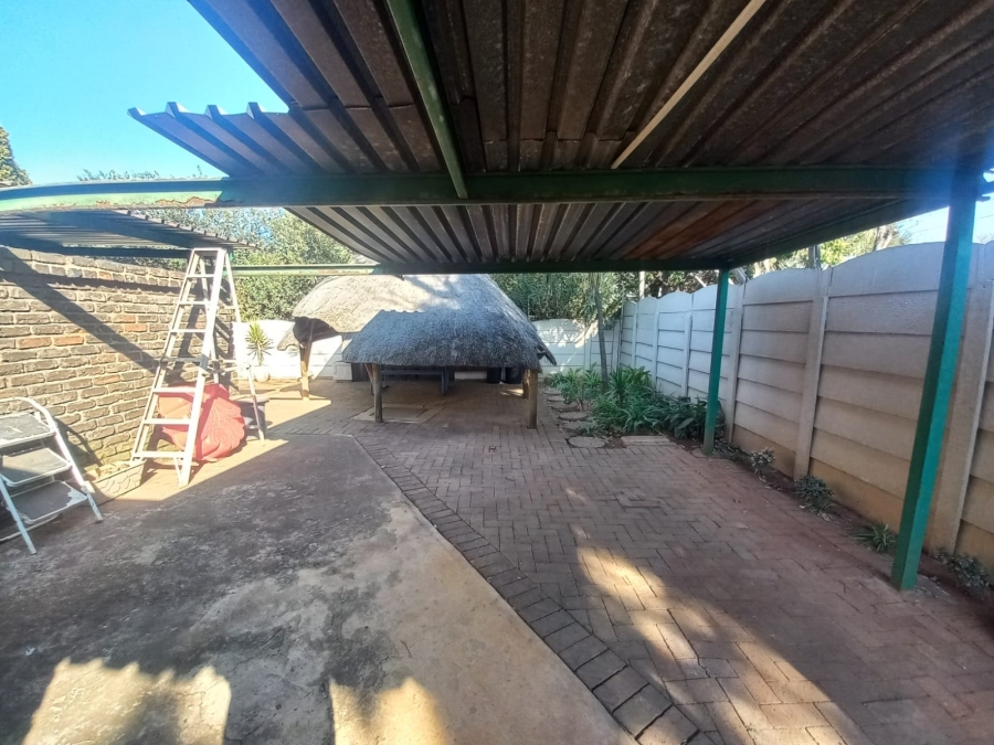 4 Bedroom Property for Sale in Dalpark Proper Gauteng