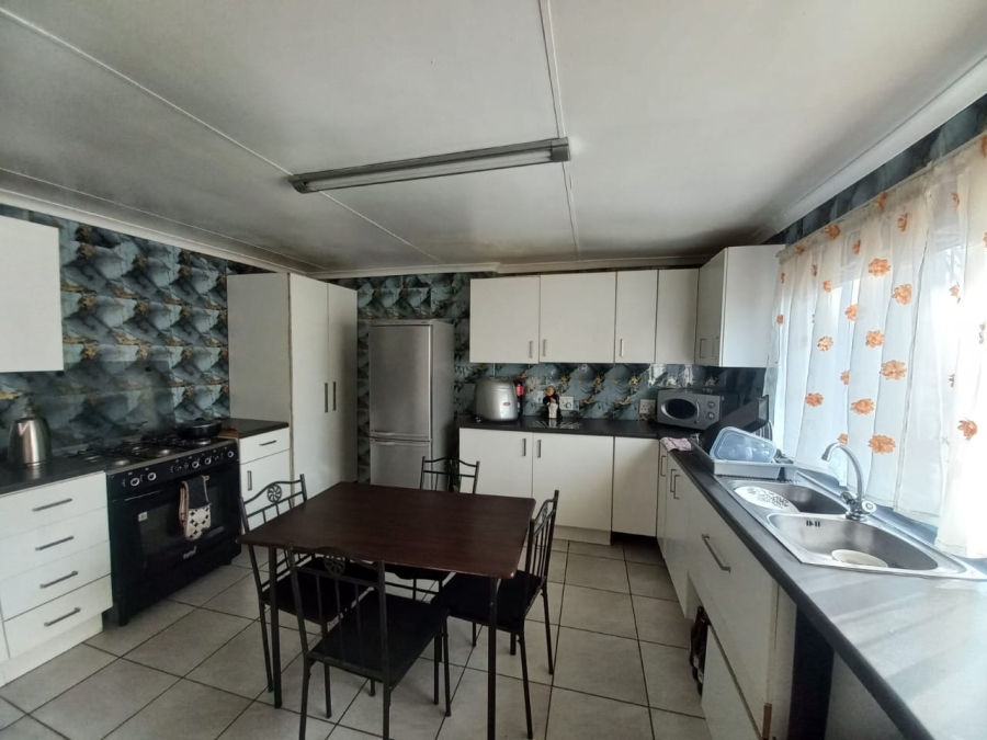 3 Bedroom Property for Sale in Brakpan Central Gauteng