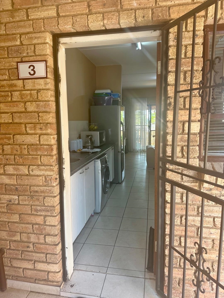 2 Bedroom Property for Sale in Ruimsig Gauteng