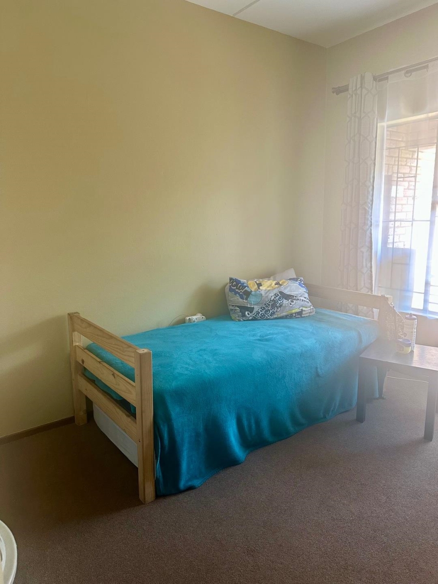 2 Bedroom Property for Sale in Ruimsig Gauteng
