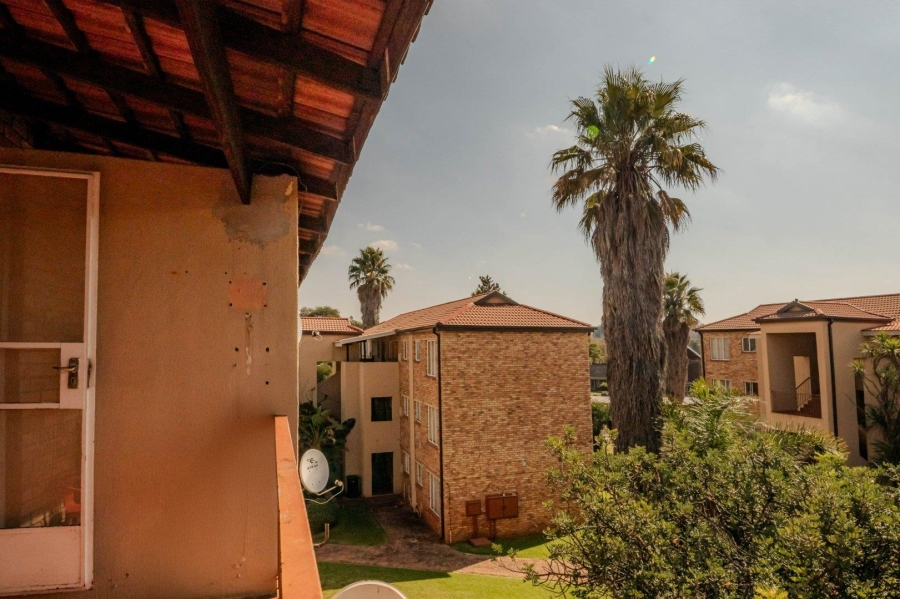 2 Bedroom Property for Sale in Horison Gauteng