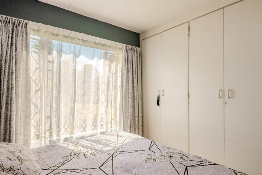 2 Bedroom Property for Sale in Horison Gauteng
