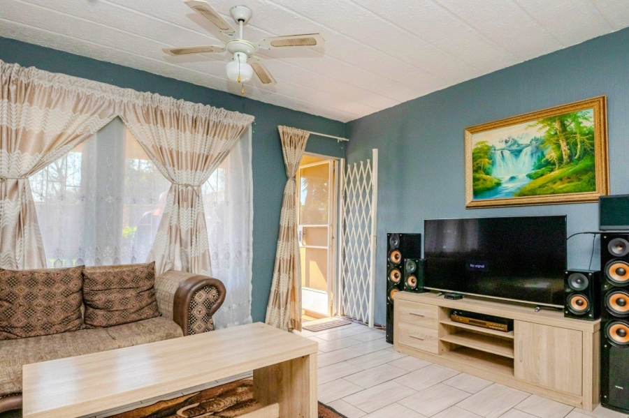 2 Bedroom Property for Sale in Horison Gauteng