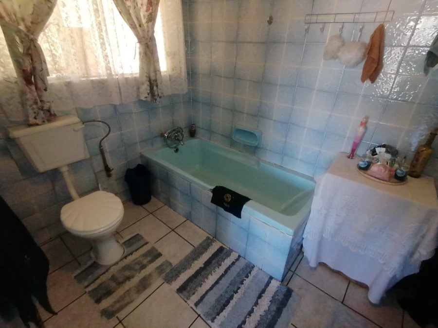 4 Bedroom Property for Sale in Quellerie Park Gauteng