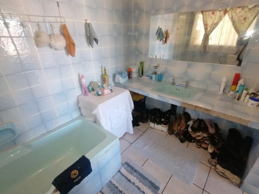 4 Bedroom Property for Sale in Quellerie Park Gauteng