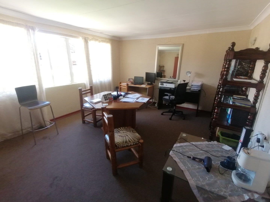 4 Bedroom Property for Sale in Quellerie Park Gauteng