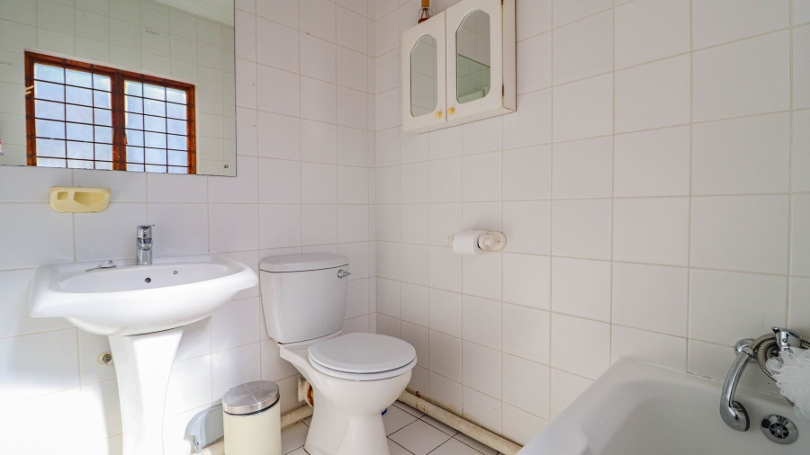 2 Bedroom Property for Sale in Sandown Gauteng