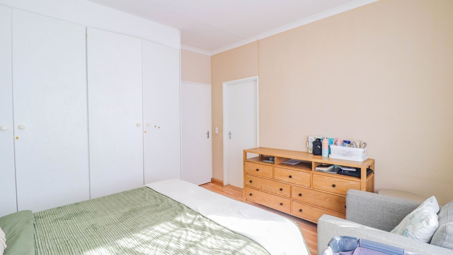 2 Bedroom Property for Sale in Sandown Gauteng