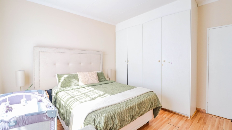 2 Bedroom Property for Sale in Sandown Gauteng