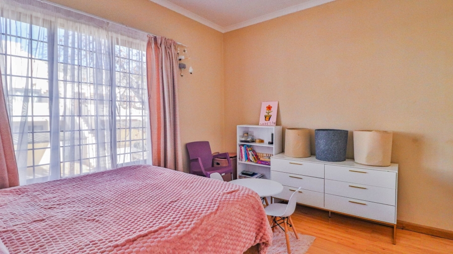 2 Bedroom Property for Sale in Sandown Gauteng