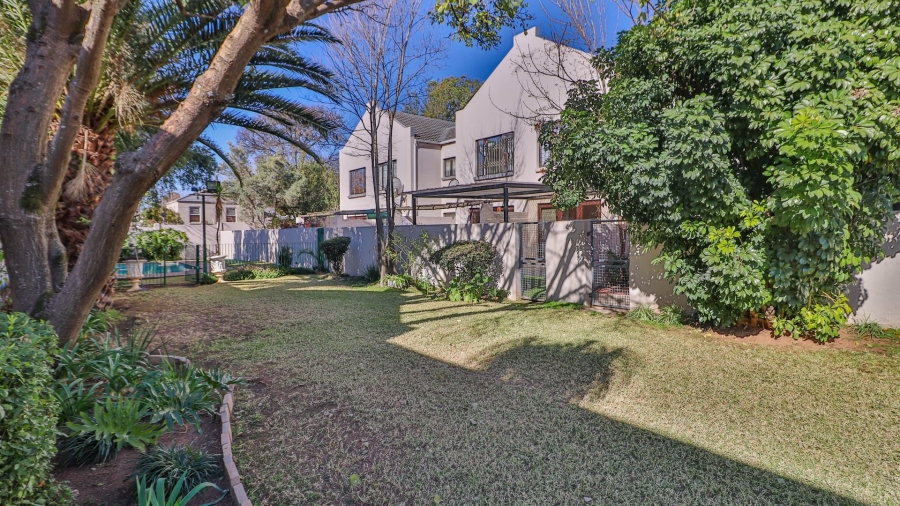 2 Bedroom Property for Sale in Sandown Gauteng