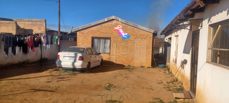 2 Bedroom Property for Sale in Etwatwa Gauteng