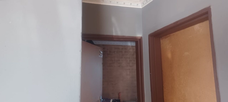 2 Bedroom Property for Sale in Etwatwa Gauteng