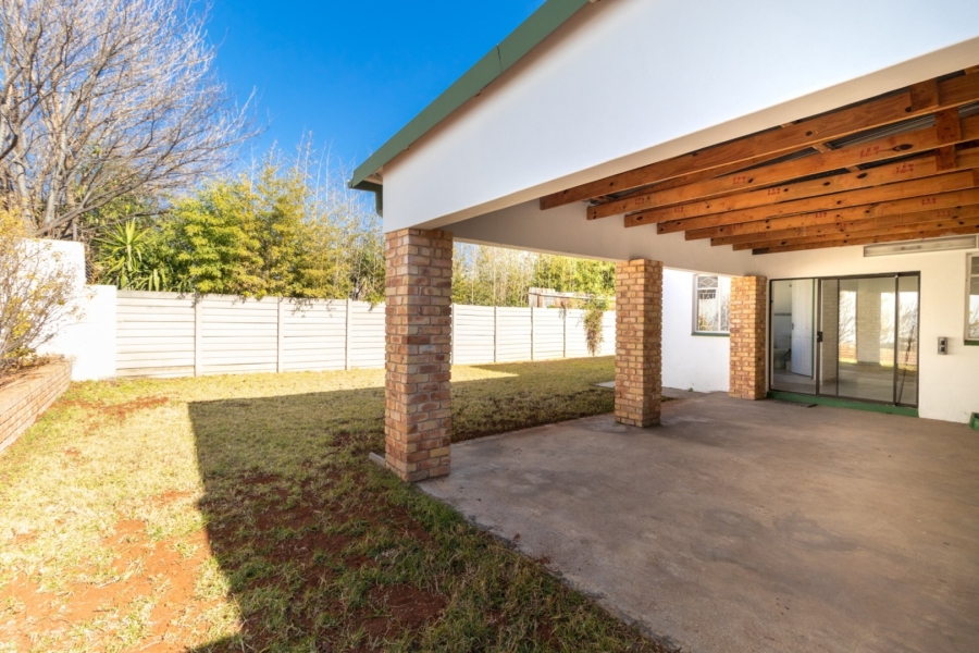 4 Bedroom Property for Sale in Westdene Gauteng