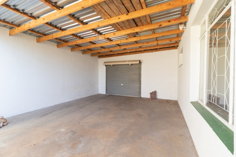 4 Bedroom Property for Sale in Westdene Gauteng