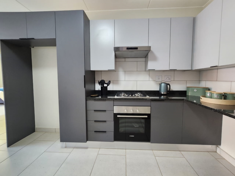 To Let 2 Bedroom Property for Rent in Bedford Gardens Gauteng