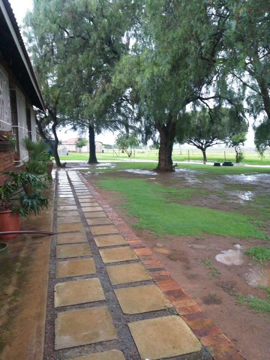 3 Bedroom Property for Sale in Helenarus Gauteng
