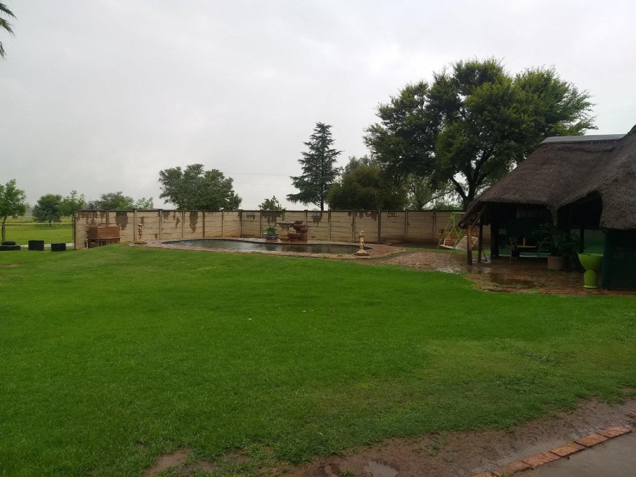 3 Bedroom Property for Sale in Helenarus Gauteng