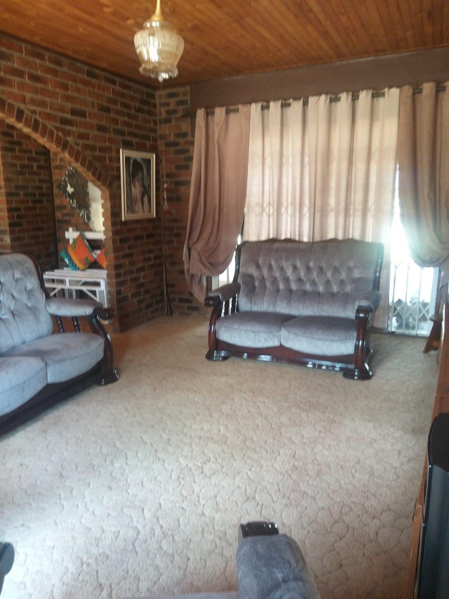 3 Bedroom Property for Sale in Helenarus Gauteng