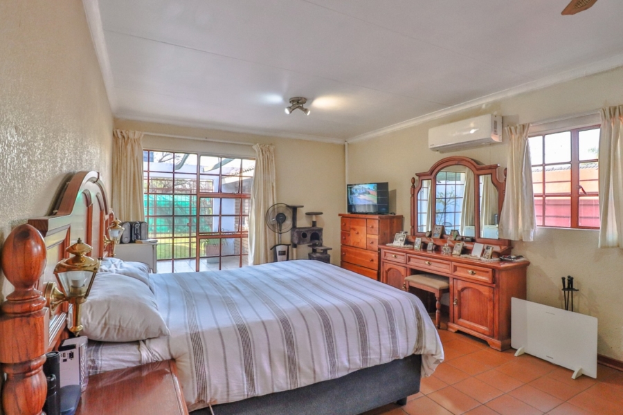 3 Bedroom Property for Sale in Sunward Park Gauteng