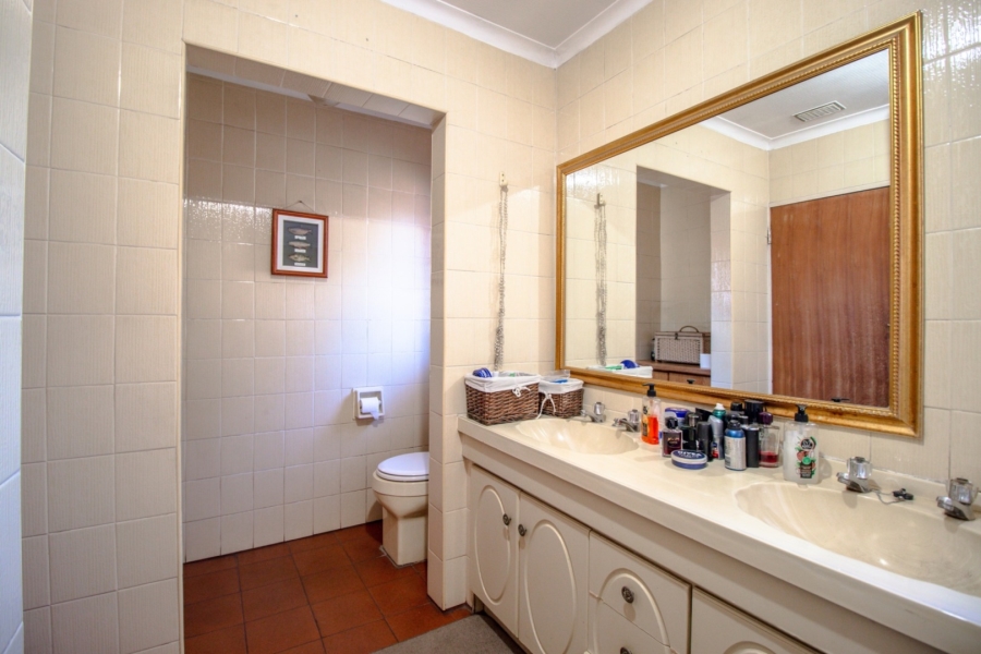 3 Bedroom Property for Sale in Sunward Park Gauteng