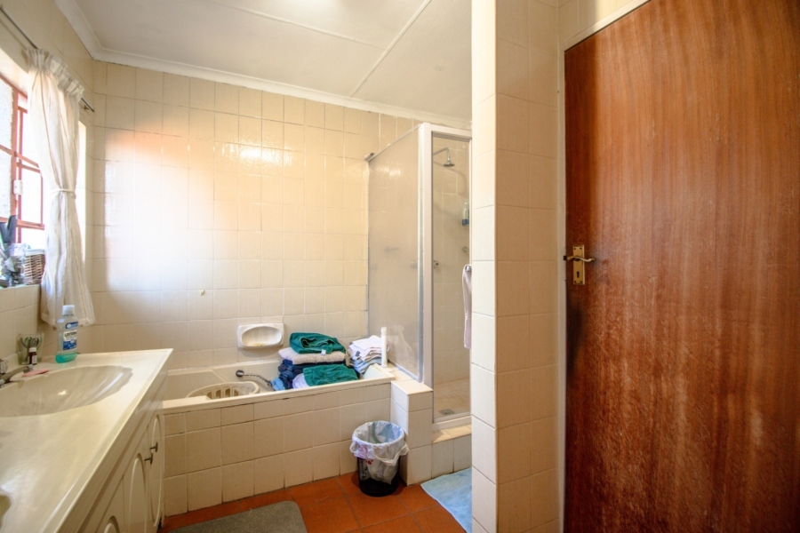 3 Bedroom Property for Sale in Sunward Park Gauteng