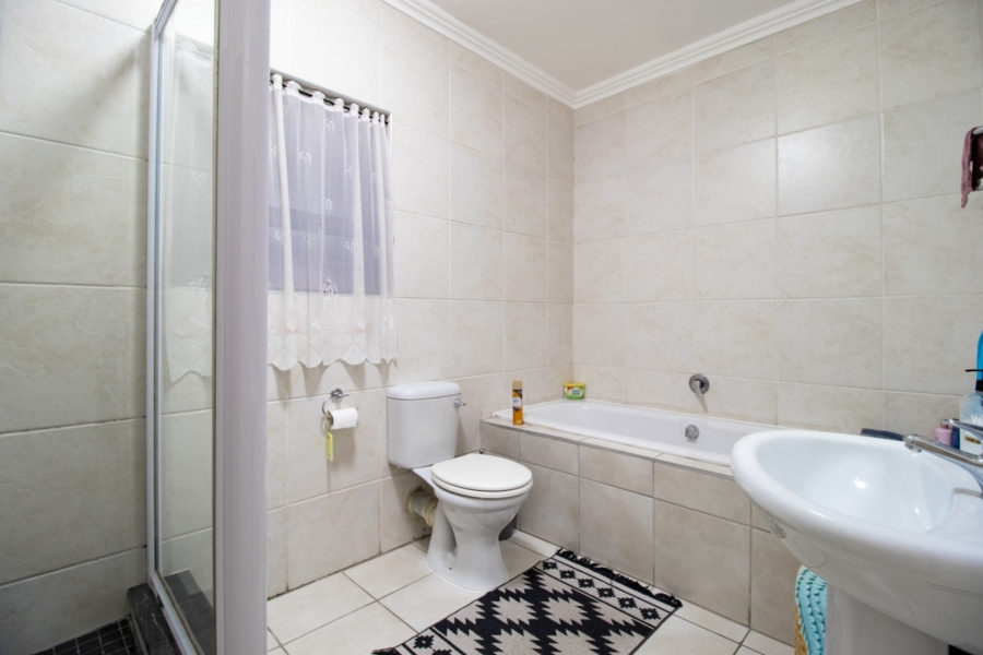 3 Bedroom Property for Sale in Morningside Gauteng