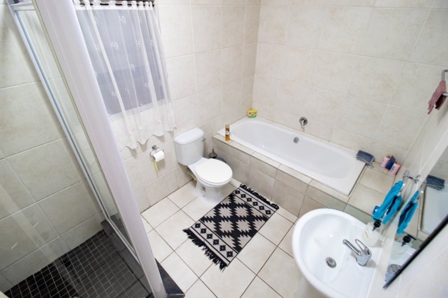 3 Bedroom Property for Sale in Morningside Gauteng