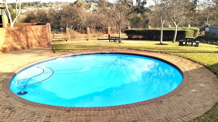 2 Bedroom Property for Sale in Rietvlei Ridge Country Estate Gauteng