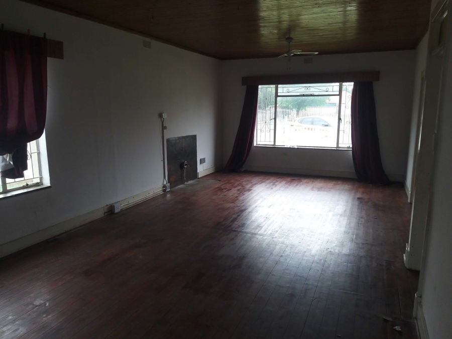 3 Bedroom Property for Sale in Strubenvale Gauteng