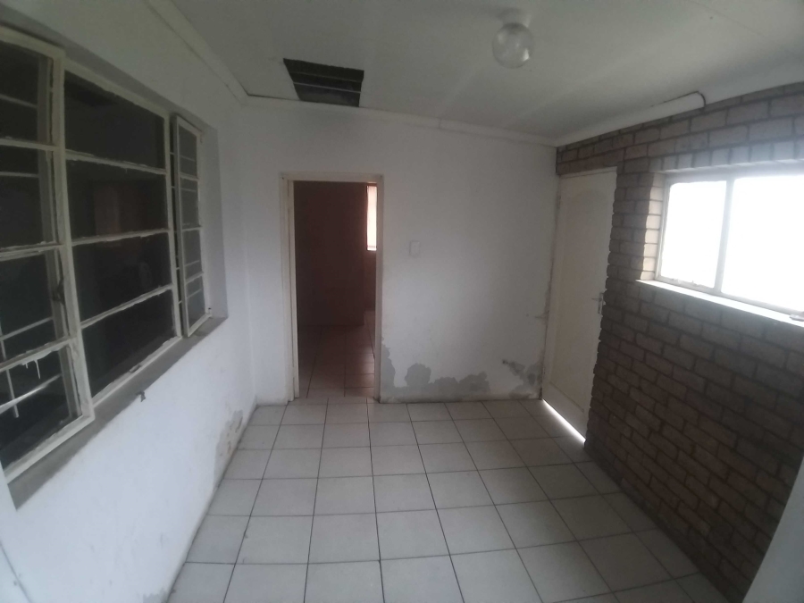 3 Bedroom Property for Sale in Strubenvale Gauteng