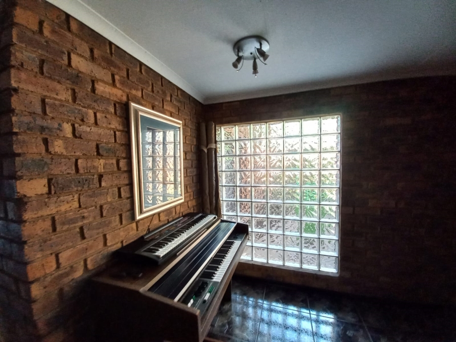 3 Bedroom Property for Sale in Dalpark Ext 1 Gauteng
