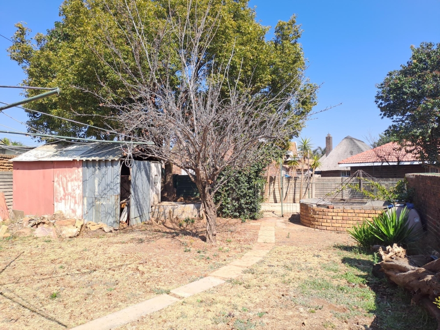 4 Bedroom Property for Sale in Rensburg Gauteng