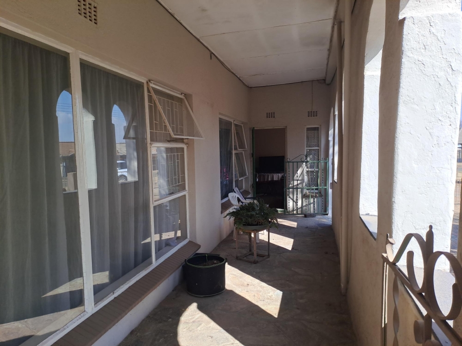 4 Bedroom Property for Sale in Rensburg Gauteng