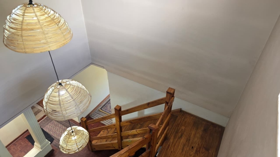 5 Bedroom Property for Sale in Eldoraigne Gauteng