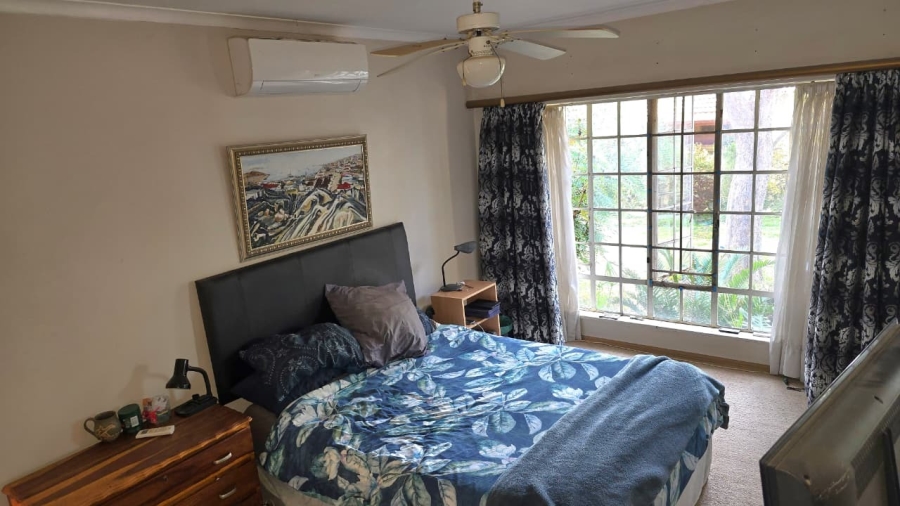 5 Bedroom Property for Sale in Eldoraigne Gauteng