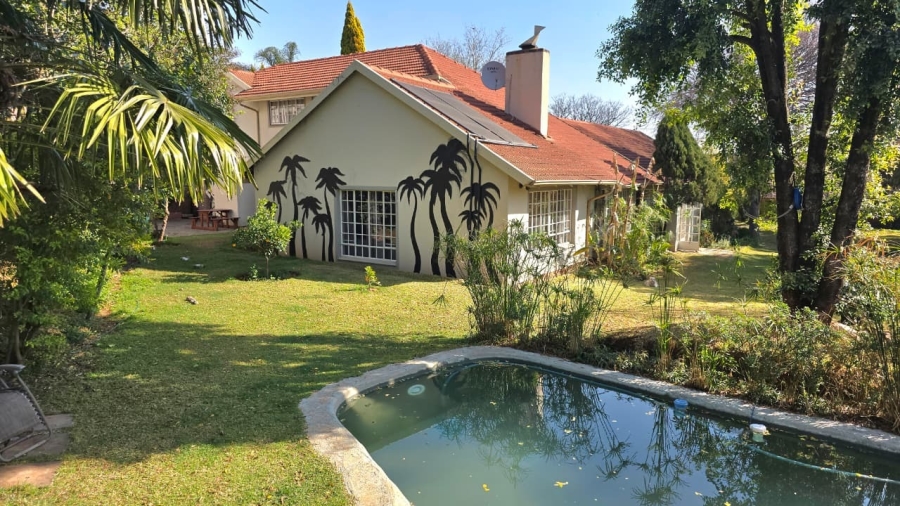 5 Bedroom Property for Sale in Eldoraigne Gauteng
