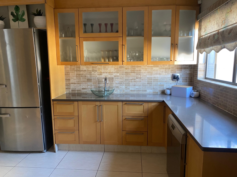 4 Bedroom Property for Sale in Helderwyk Gauteng