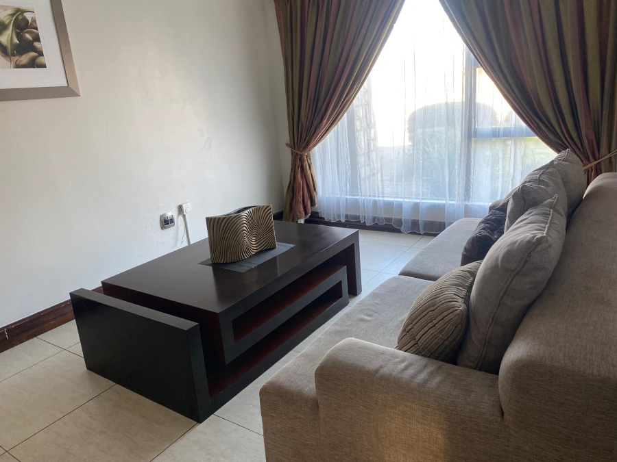 4 Bedroom Property for Sale in Helderwyk Gauteng