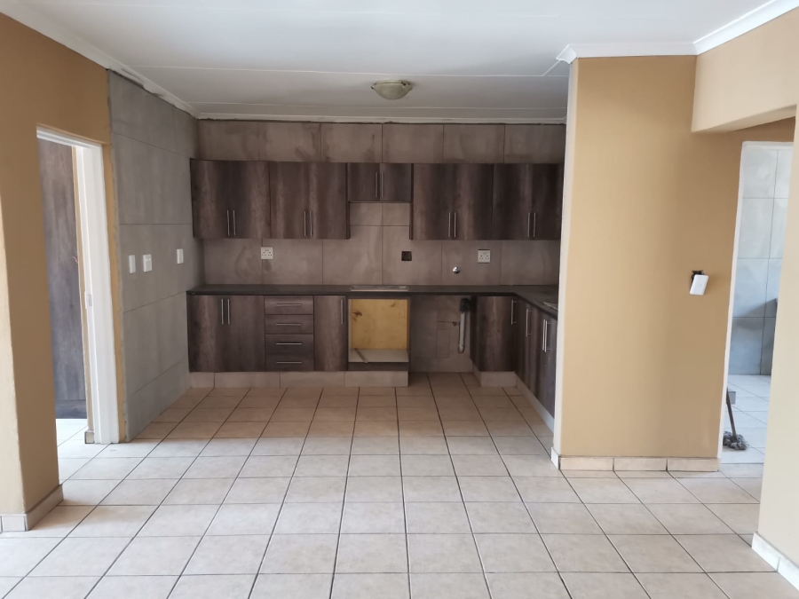 To Let 2 Bedroom Property for Rent in Brakpan Central Gauteng