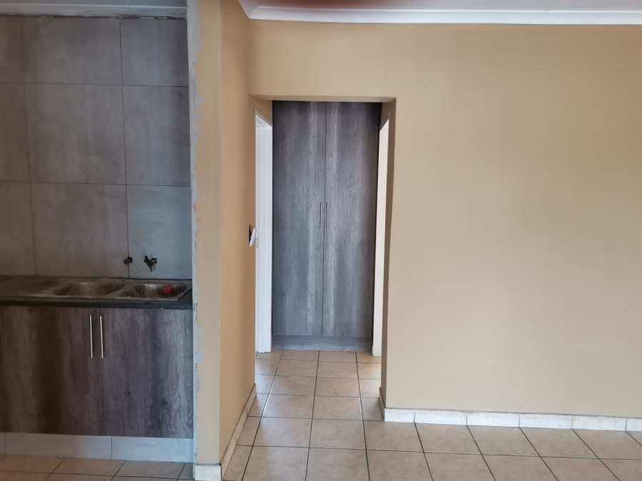 To Let 2 Bedroom Property for Rent in Brakpan Central Gauteng