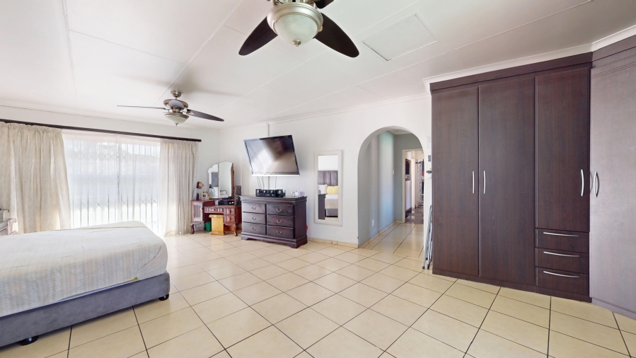 4 Bedroom Property for Sale in Witfield Gauteng