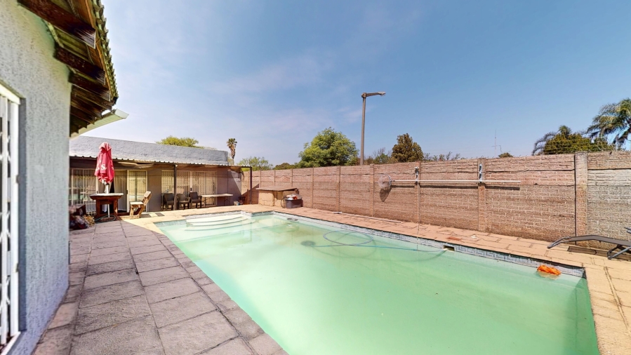 4 Bedroom Property for Sale in Witfield Gauteng