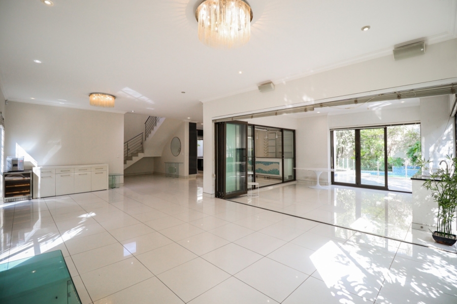To Let 3 Bedroom Property for Rent in Sandown Gauteng
