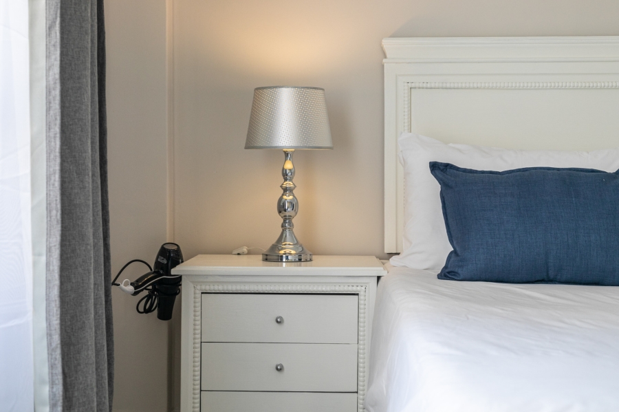 To Let 2 Bedroom Property for Rent in Sandown Gauteng