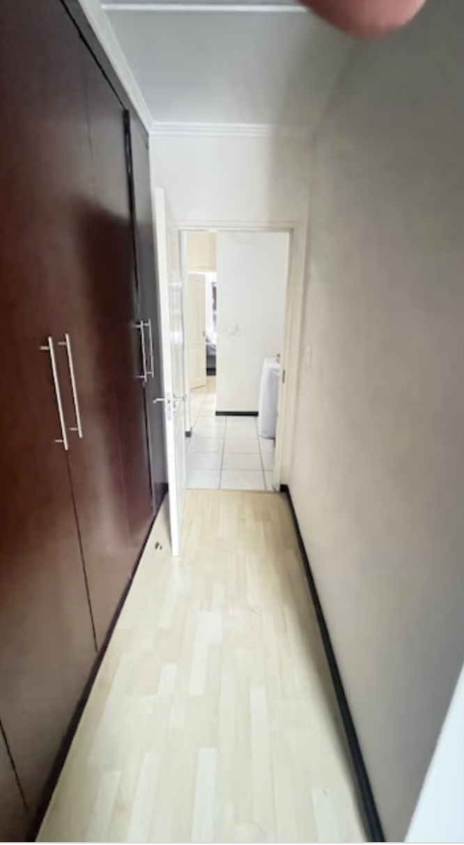 2 Bedroom Property for Sale in Sunninghill Gauteng