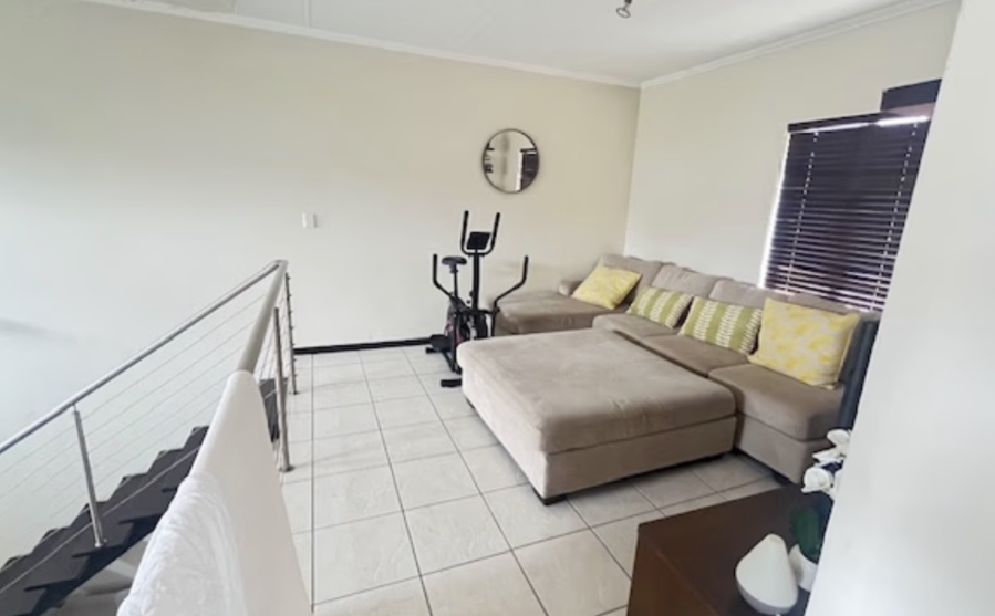 2 Bedroom Property for Sale in Sunninghill Gauteng