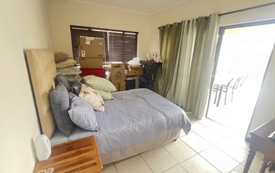 2 Bedroom Property for Sale in Sunninghill Gauteng